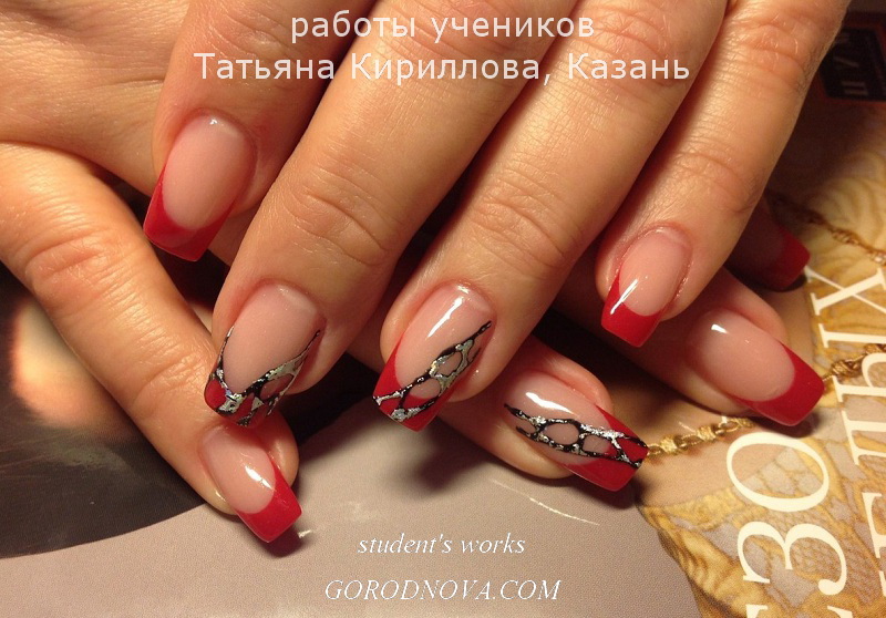 Salon extension of a French nail